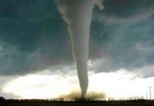 ¡Clase susto! Momentos de terror provocó un tornado en Sinaloa, México ¡Clase susto! Momentos de terror provocó un tornado en Sinaloa, México