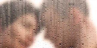 ¡Un solo tiro! Proponen bañarse en pareja para ahorrar energía en Suiza