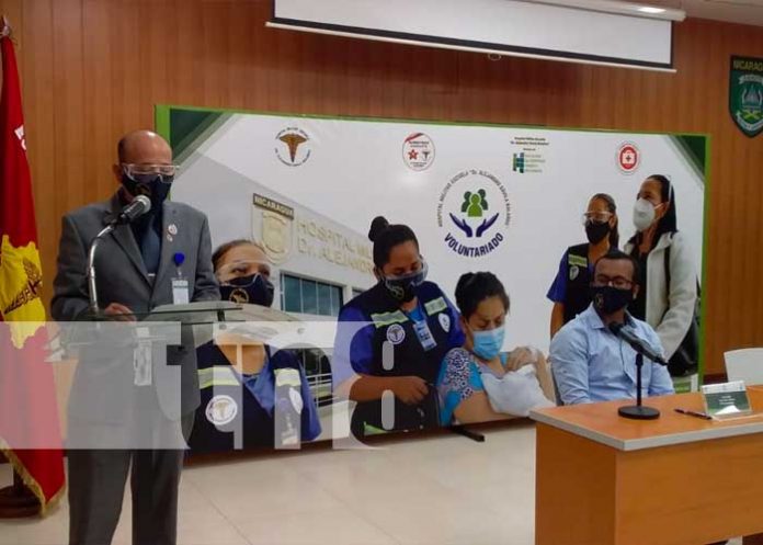 ucn-1 UCN firma convenio con Hospital Militar para mantener voluntariado