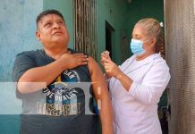 Vacunación voluntaria contra el COVID-19 en El Recreo Sur Jornada de vacunación en barrios de Managua