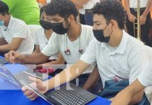 Estudiantes realizan pruebas de orientación vocacional en Nicaragua