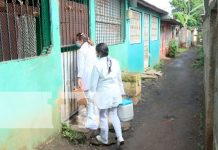 Vacunación casa a casa llega a Jardines de Veracruz, Managua