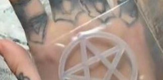 ¡Locura total! Tiktoker se implanta estrella "satánica" y se vuelve viral
