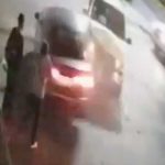 Video viral: Brutal accidente "envió por los aires" a dos peatones