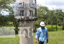 Babilonia comunidad con su sueño hecho realidad, ya tienen luz eléctrica Babilonia comunidad con su sueño hecho realidad, ya tienen luz eléctrica