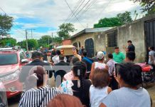 «Era un buen padre», así recordarán al motorizado embestido por la Ruta 110 en Managua "Era un buen padre", así recordarán al motorizado embestido por la Ruta 110 en Managua