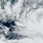 Gobiernos de Honduras, Guatemala y El Salvador decretan alerta roja por Julia