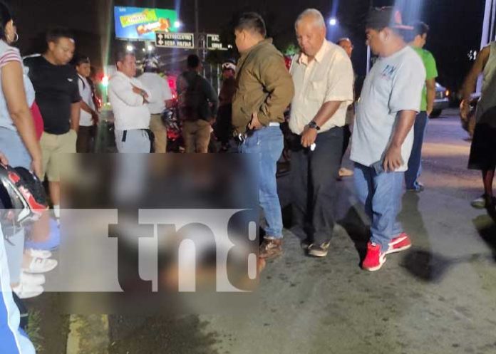 Imprudencia vial deja grave a motociclista en Managua
