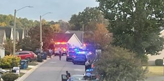 Mueren 5 personas tras un tiroteo en Carolina del Norte