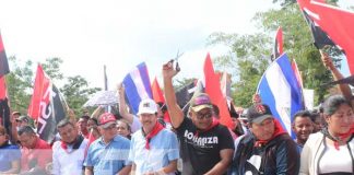 Entregan carretera de concreto hidráulico a familias de Bonanza