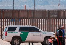 Dos hombres contaban en TikTok sus planes de matar a inmigrantes