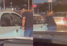 Al estilo Hulk: Hombre furioso arranca el cristal de un carro (Video)