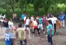 Tremenda riña por un partido de béisbol en la Isla de Ometepe (VIDEO) Tremenda “Riña” por un partido de beisbol en la Isla de Ometepe