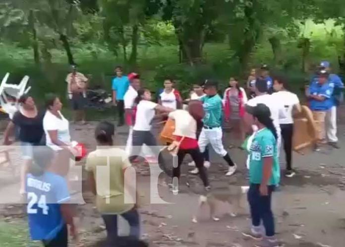Tremenda “Riña” por un partido de beisbol en la Isla de Ometepe