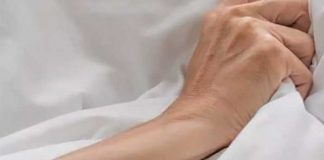 Tranquilo, por esta razón es que la mujer finge el orgasmo