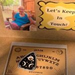 Abuelita dejó oujias de regalo para los asistentes de su funeral