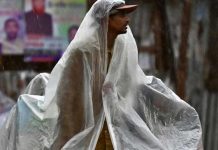 Cientos de ciudadanos son evacuados en Bangladesh por fuerte ciclón