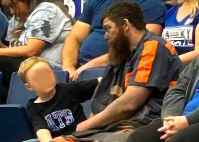 ¡Grande! Minero cumple sueños de su hijo sin importante lo que digan