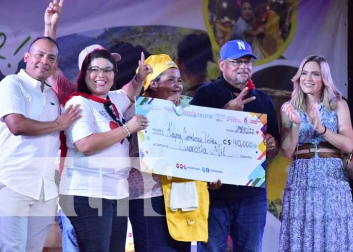 Autoridades premian la buena cuchara en León