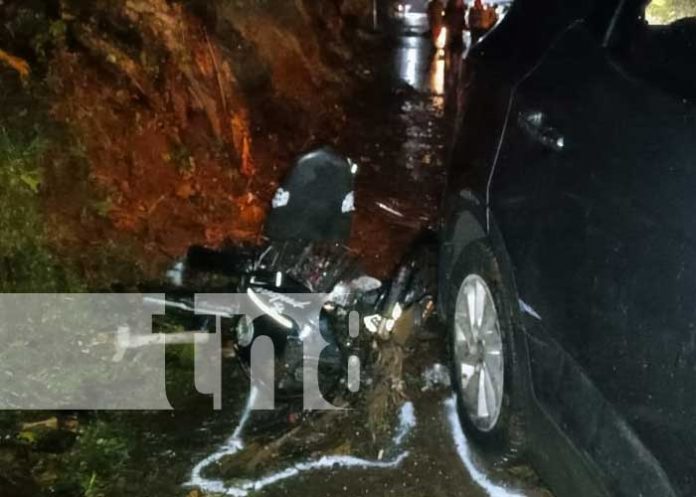 2 Conductor de camioneta arrebata la vida de motorizado en Dolores, Jinotepe