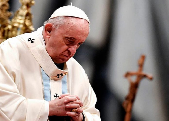 2 Papa Francisco dice estar asustado ante la ola de violencia en el mundo