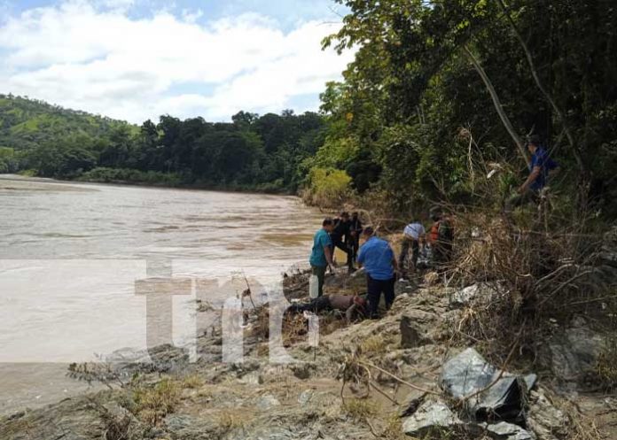 Encuentran cuerpo de hombre flotando en las aguas del Río Coco en Wiwilí