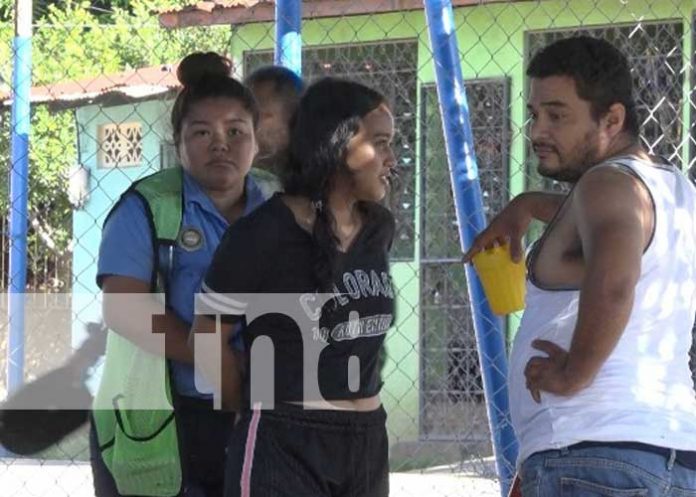 ¡No corrieron largo! atrapan a presuntos asaltantes en un parque de Managua