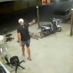 ‘Le salió el tiro por la culata’: Ladrón es baleado al intentar robar (VIDEO) 'Le salió el tiro por la culata': Ladrón es baleado al intentar robar (VIDEO)