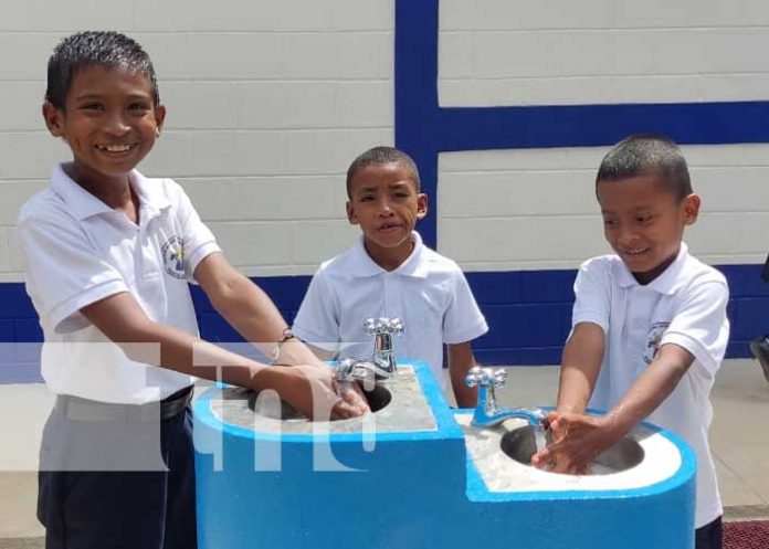 Gobierno de Nicaragua inauguró el histórico Instituto Hermanos Costeños en Bilwi