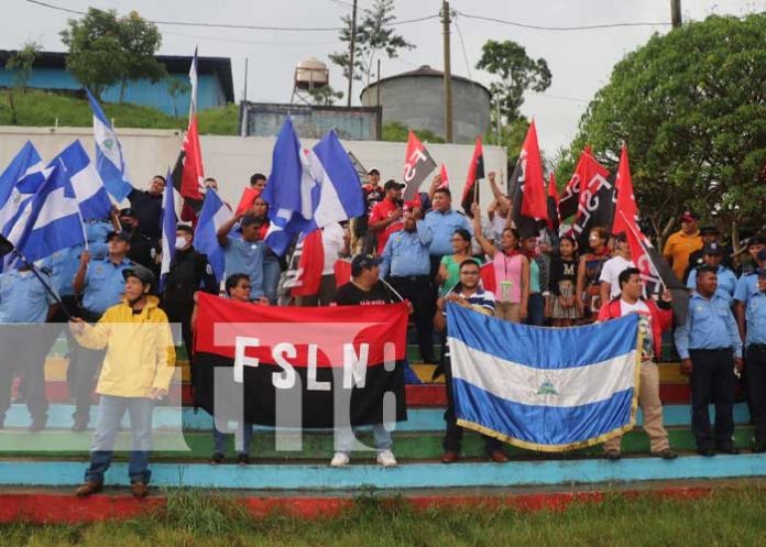 3 Siuna realiza caravana de motociclistas celebrando octubre victorioso