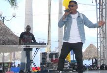 Jóvenes se manifiestan con su música urbana cristiana en Managua