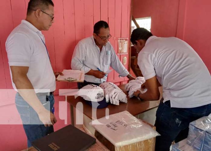 3 Llegan a Bluefields, Caribe Sur de Nicaragua, el Material Electoral Auxiliar
