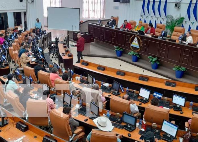 3 Asamblea Nacional aprueba declaración legislativa en contra del bloqueo a Cuba