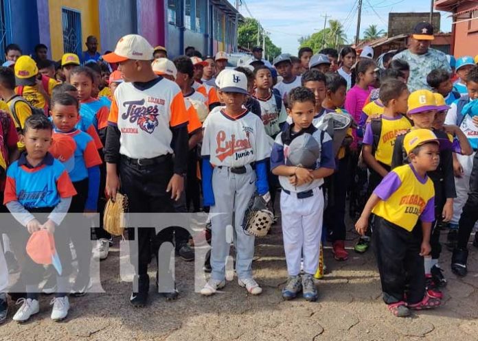 3 Inauguran rehabilitación del estadio Ernesto Hooker en Bilwi
