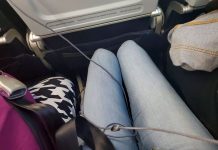 Se queja por viajar entre dos personas con obesidad y la aerolínea la premia Se queja por viajar entre dos personas con obesidad y la aerolínea la premia