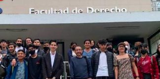 La intención en Universidad de México es demostrar que la ropa no tiene género