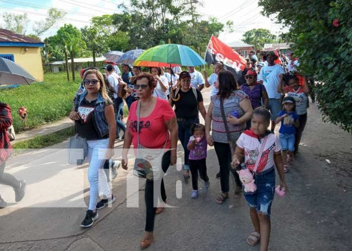 Caminata por más beneficios para las familias de Bluefields