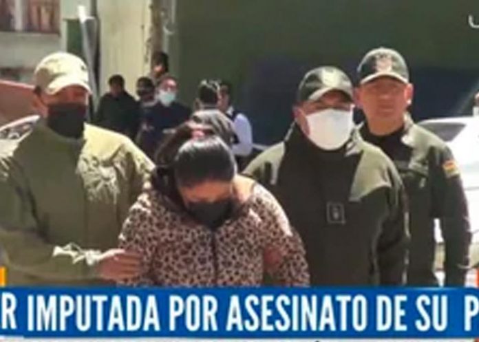 9 En Bolivia mujer descubrió que su esposo tenía cinco amantes