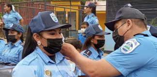 Oficiales de Policía de Nueva Segovia y Bluefields reciben ascensos en grado