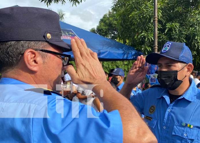 Oficiales de la Policía de Granada y Chinandega fueron ascendidos