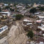 Milagro en Las Tejerías, un ángel protege a 29 niños Milagro en Las Tejerías, un ángel protege a 29 niños