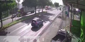 : Brutal accidente de rastra con motos en Managua