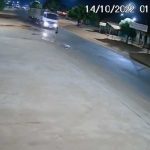 Viral en redes: Momentos en que joven decide quitarse la vida lanzándosele a camión Viral en redes: Momentos en que joven decide quitarse la vida lanzándosele a camión