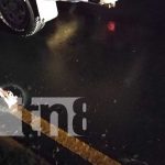 Peatón es arrollado y abandonado en el km 14 carretera a Masaya Peatón es arrollado y abandonado en el km 14 carretera a Masaya