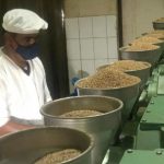 Delegación del Sistema Nacional de Producción visitó la procesadora de aceite de Ajonjolí en León