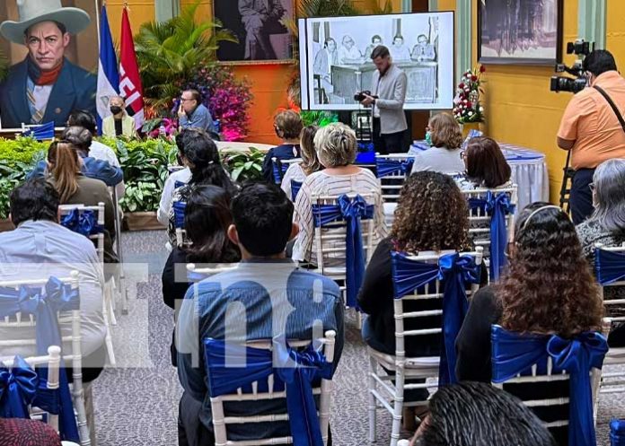Homenaje póstumo al historiador Aldo Díaz Lacayo