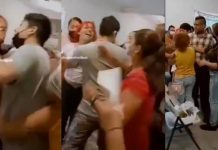 Madres de familia se agarran de las «mechas» en plena reunión escolar Madres de familia protagonizan pelea en plena reunión escolar