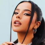 Becky G enciende los motores con video oficial de su canción «Amantes» Becky G lanza el video oficial de su nueva canción