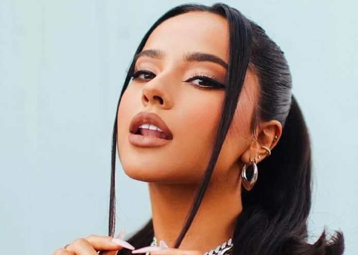 Becky G lanza el video oficial de su nueva canción 