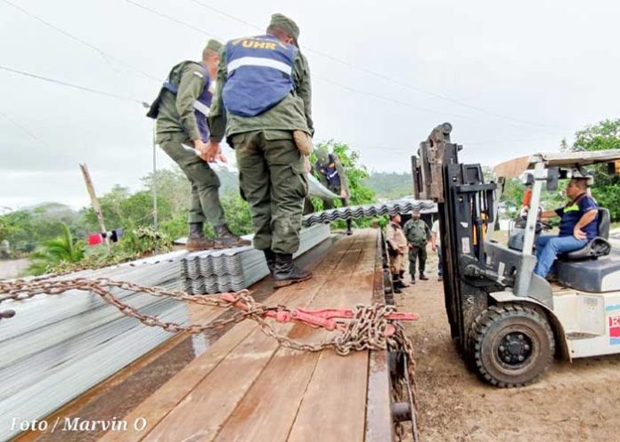 apoyo-julia-1 Trabajo coordinado para apoyar a familias que sufrieron estragos por Julia en Nicaragua